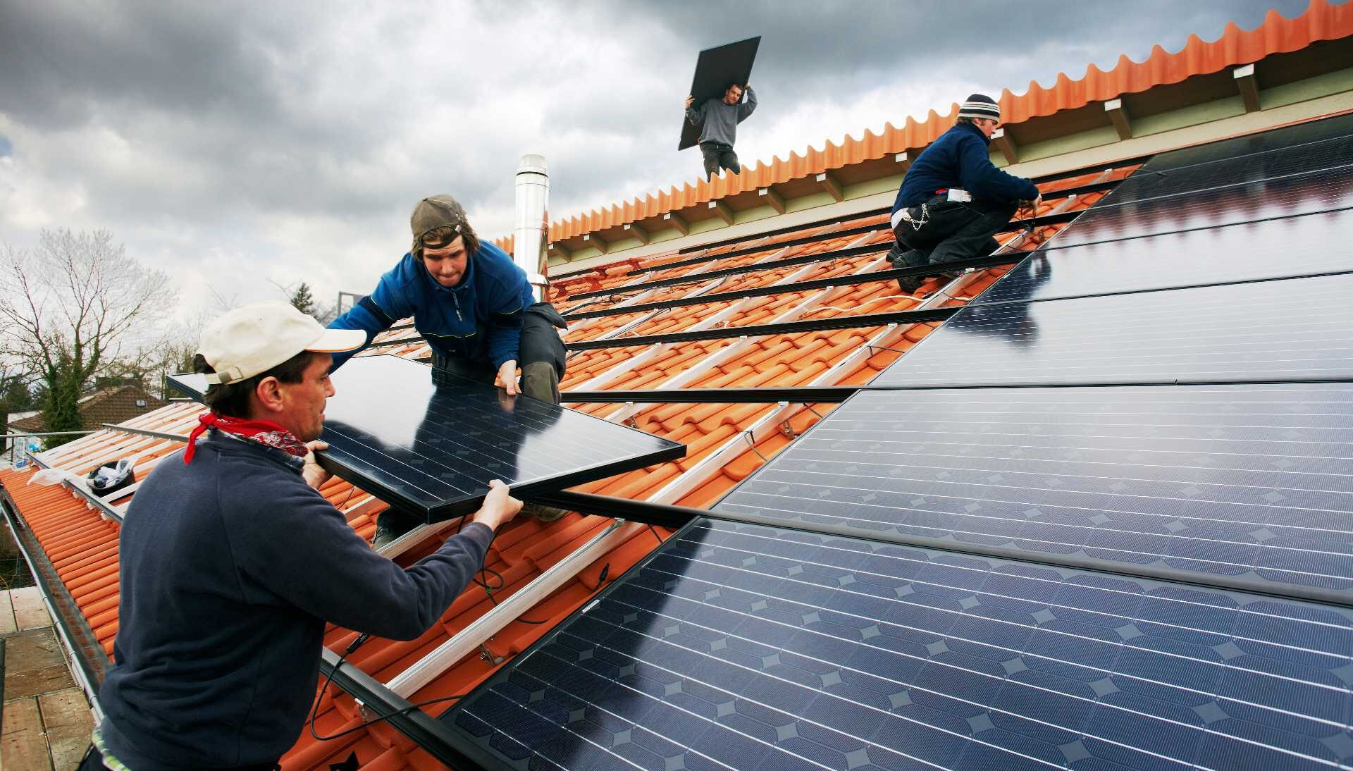 Photovoltaik Installation Anlage kurze Dauer